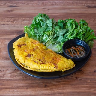 Banh Xeo (Vietnamese Crepe)